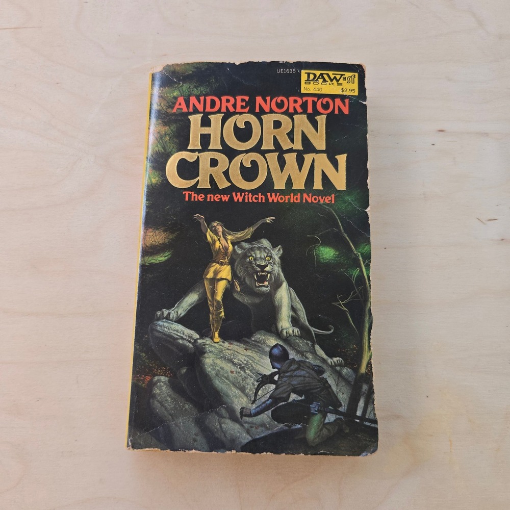 VTG Horn Crown Andre Norton Paperback Book 1981 Witch World First Printing DAW